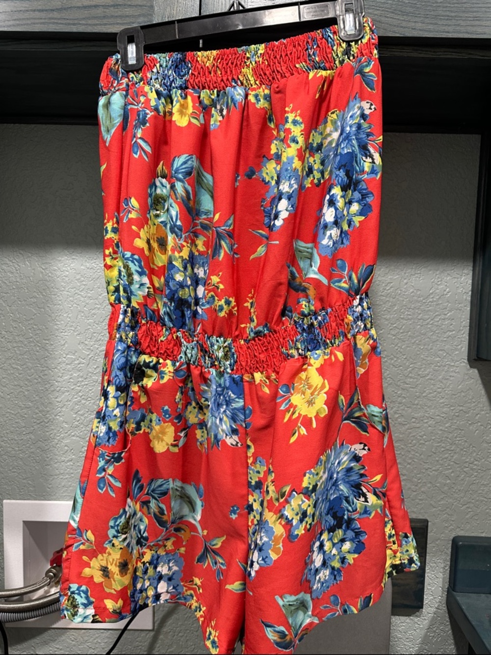 Speed Control sleeveless romper sz M